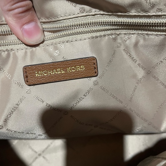 Michael Kors Medium Tote bag - Picture 3 of 4